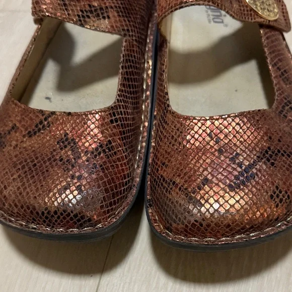 Alegria Copper Textured Mary Jane Dress Shoes - Picture 5 of 11